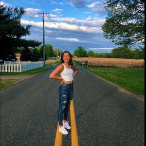 Meet your Posher, Aumrie